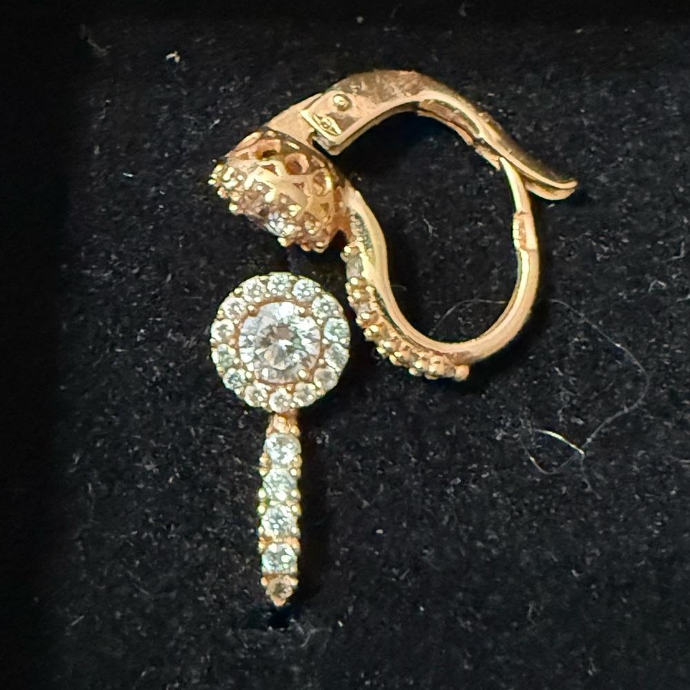 14k diamonds earrings